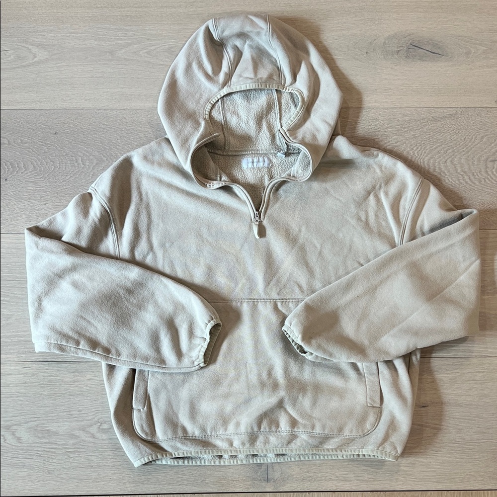 Men’s light tan Urban Outfitters sweater